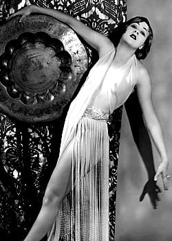 Gwen Lee